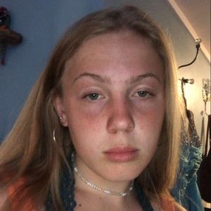 Meet your Posher, Bella